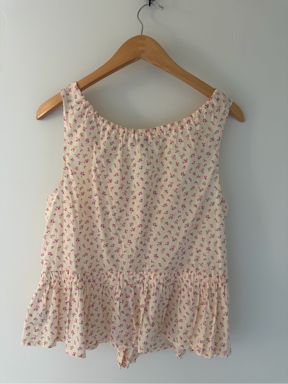 Madewell Cream Tank Top with Pink Floral Print and Tie Front - Picture 7 of 9